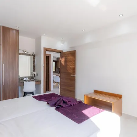 아파트 Amethyst Napa Annex *